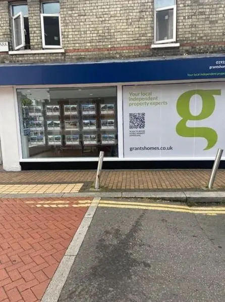 Grants Homes estate agent shopfront repainted